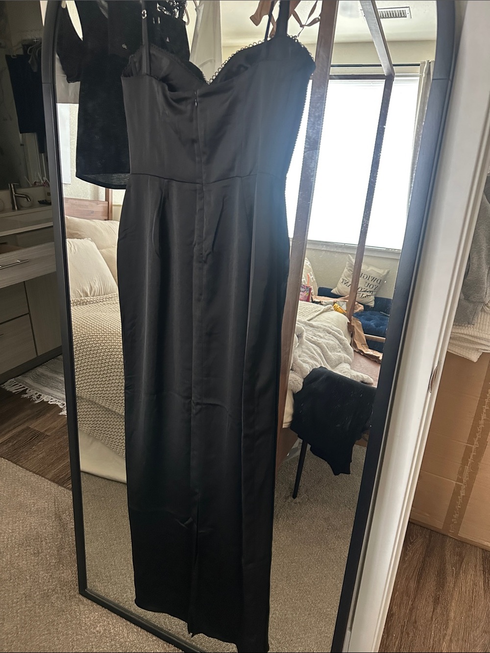 House of CB Stefania Black Corset Gown M+ NWOT - Picture 8 of 8